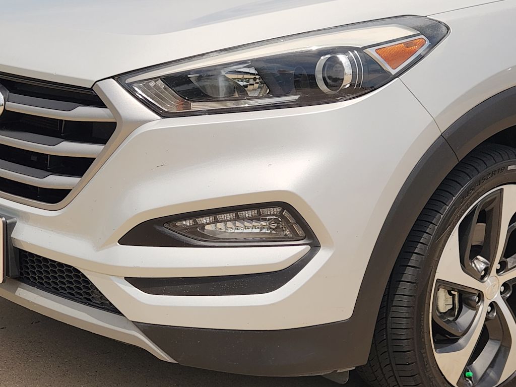 Thumbnail: 2018 Hyundai Tucson - 15