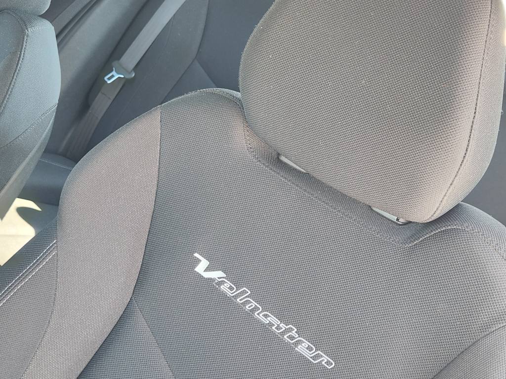 Thumbnail: 2017 Hyundai Veloster - 22