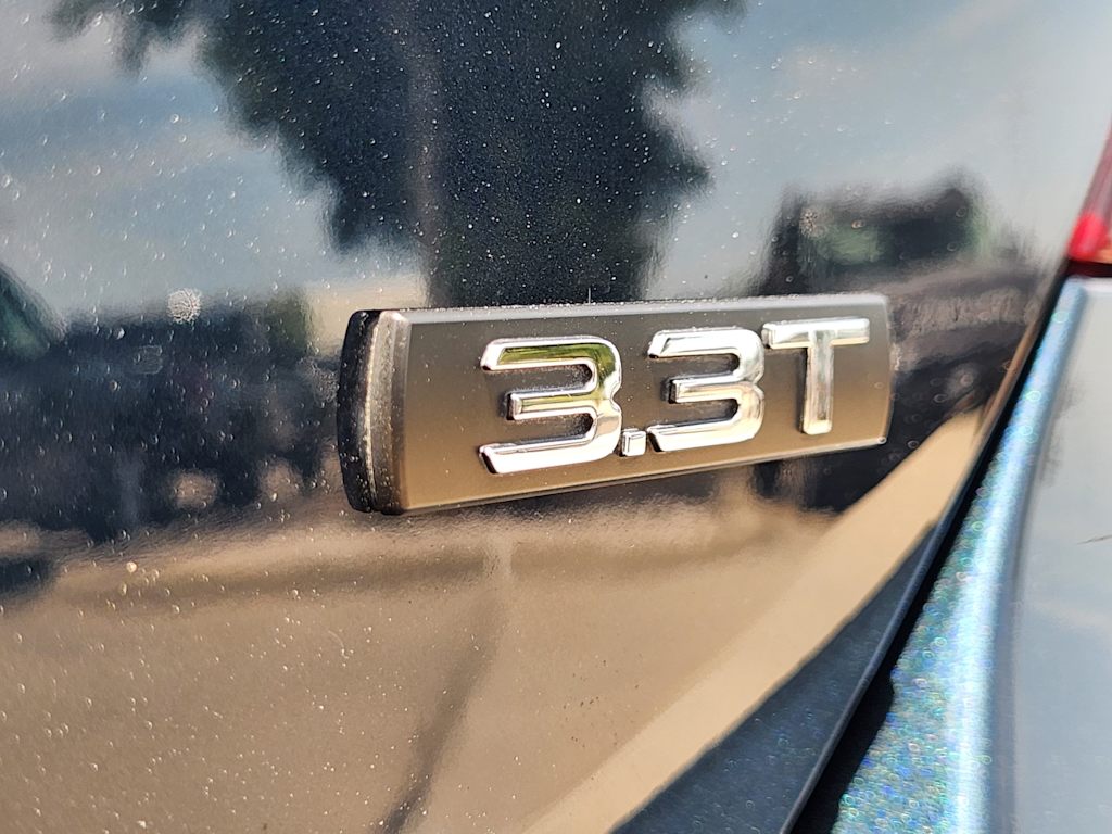 Thumbnail: 2025 Genesis G70 - 6