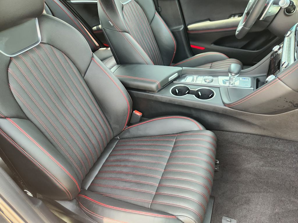 Thumbnail: 2025 Genesis G70 - 11