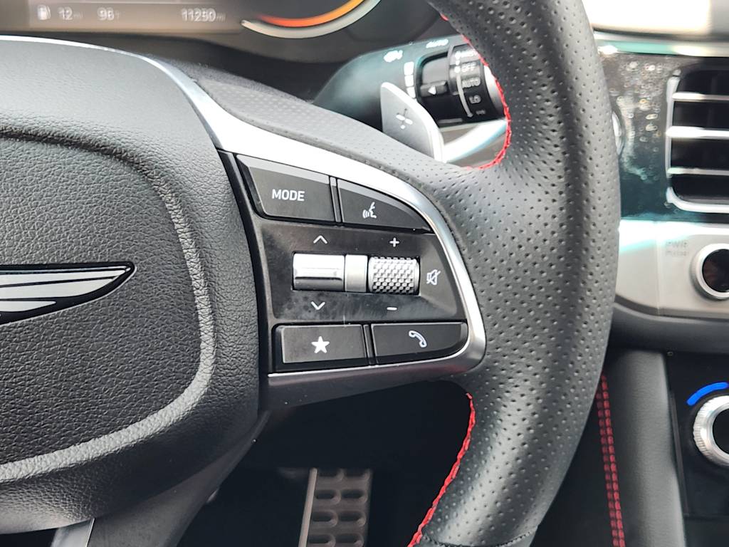 Thumbnail: 2025 Genesis G70 - 33