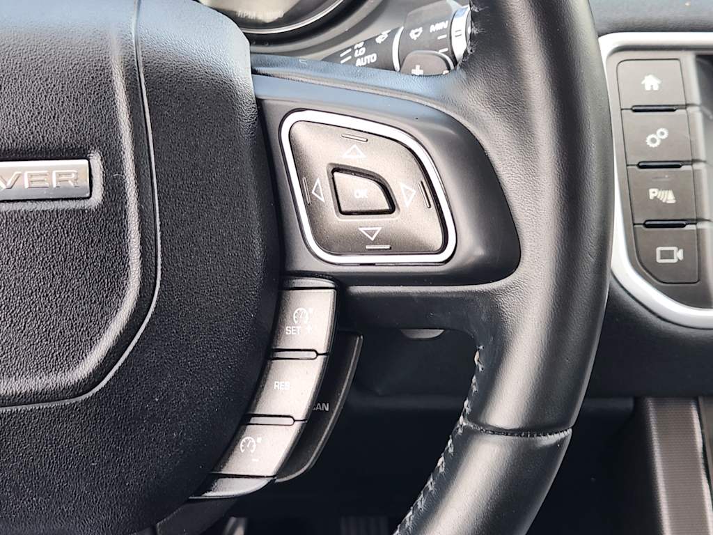 Thumbnail: 2018 Land Rover Range Rover Evoque - 32
