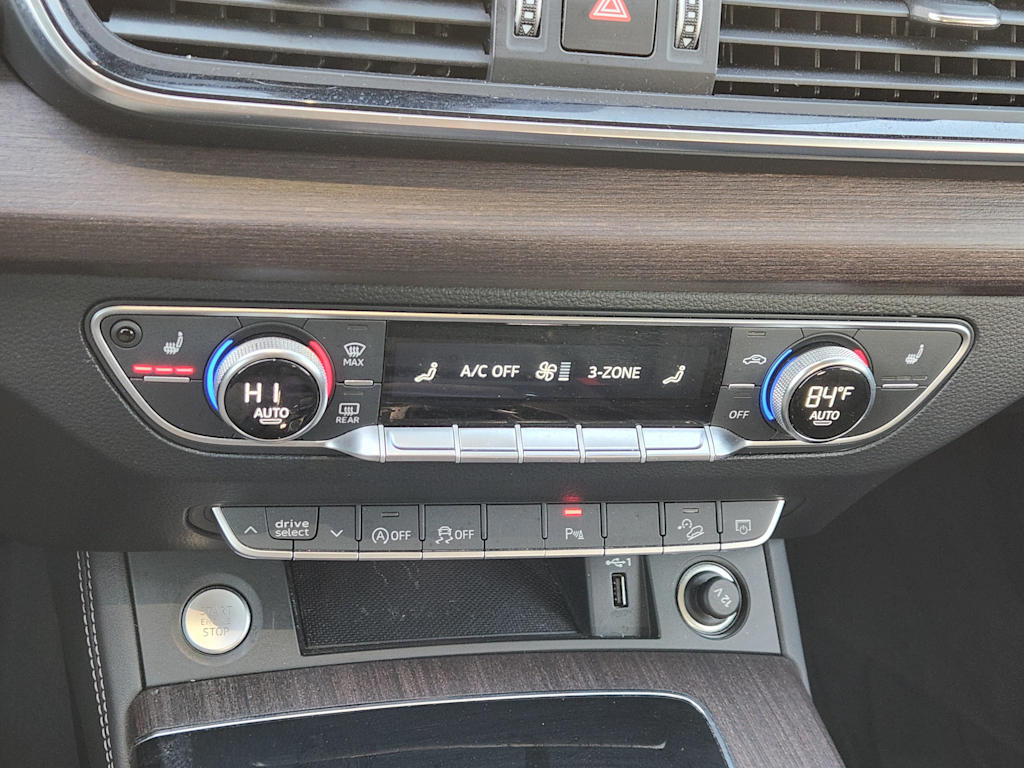 Thumbnail: 2021 Audi Q5 - 26