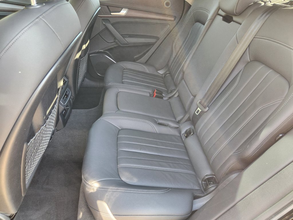 Thumbnail: 2021 Audi Q5 - 21