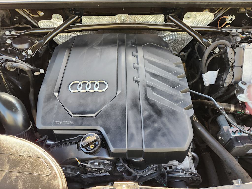 Thumbnail: 2021 Audi Q5 - 9