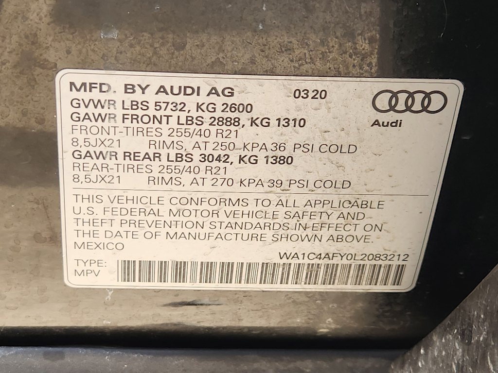 Thumbnail: 2020 Audi SQ5 - 20