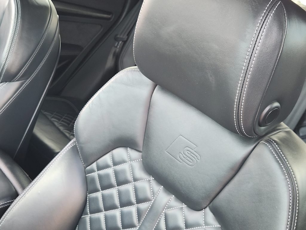 Thumbnail: 2020 Audi SQ5 - 24