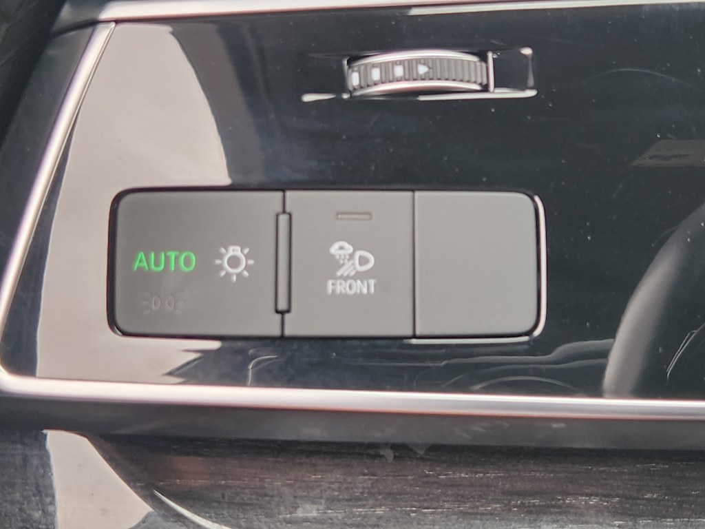 Thumbnail: 2022 Audi Q7 - 27