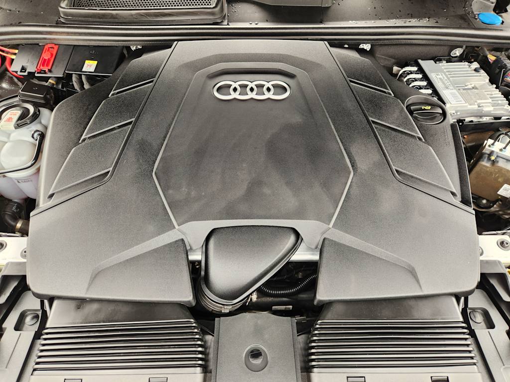 Thumbnail: 2022 Audi Q7 - 9