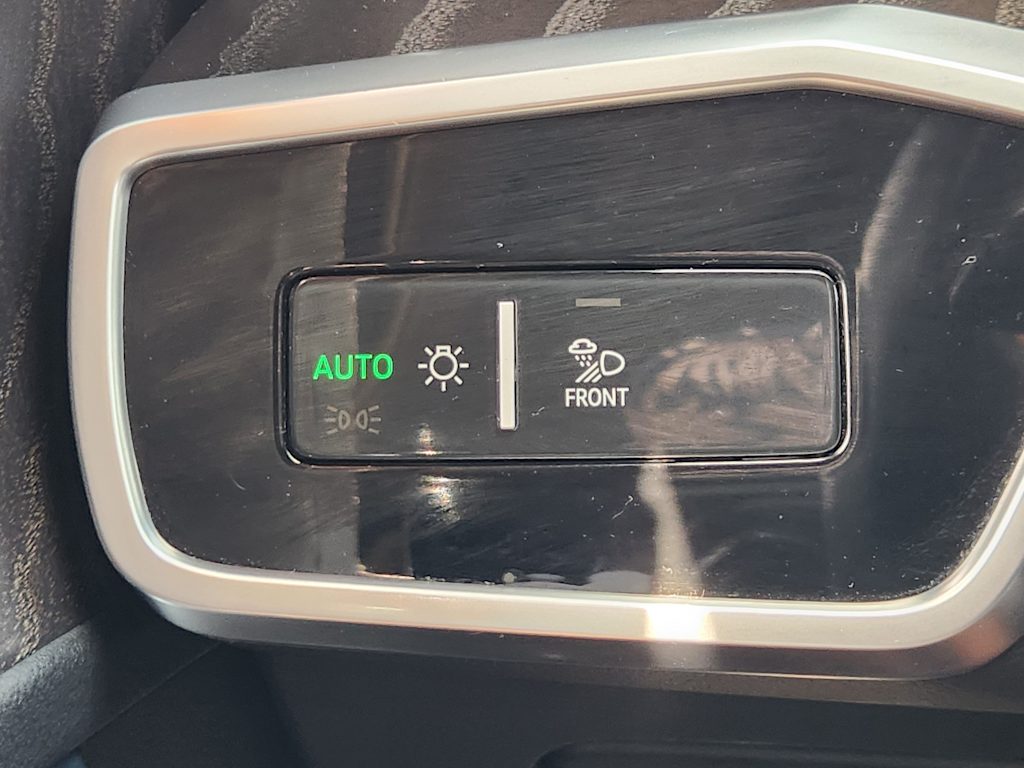 Thumbnail: 2021 Audi A6 - 28