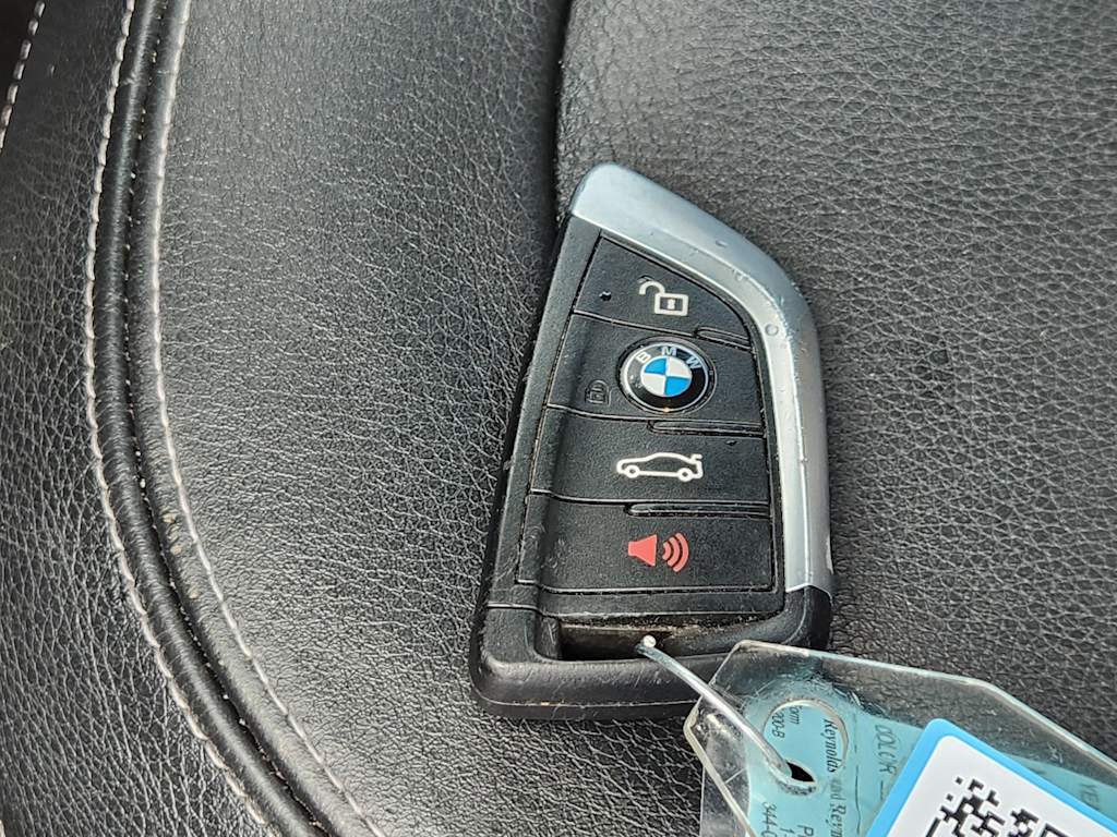 Thumbnail: 2016 BMW X1 - 19