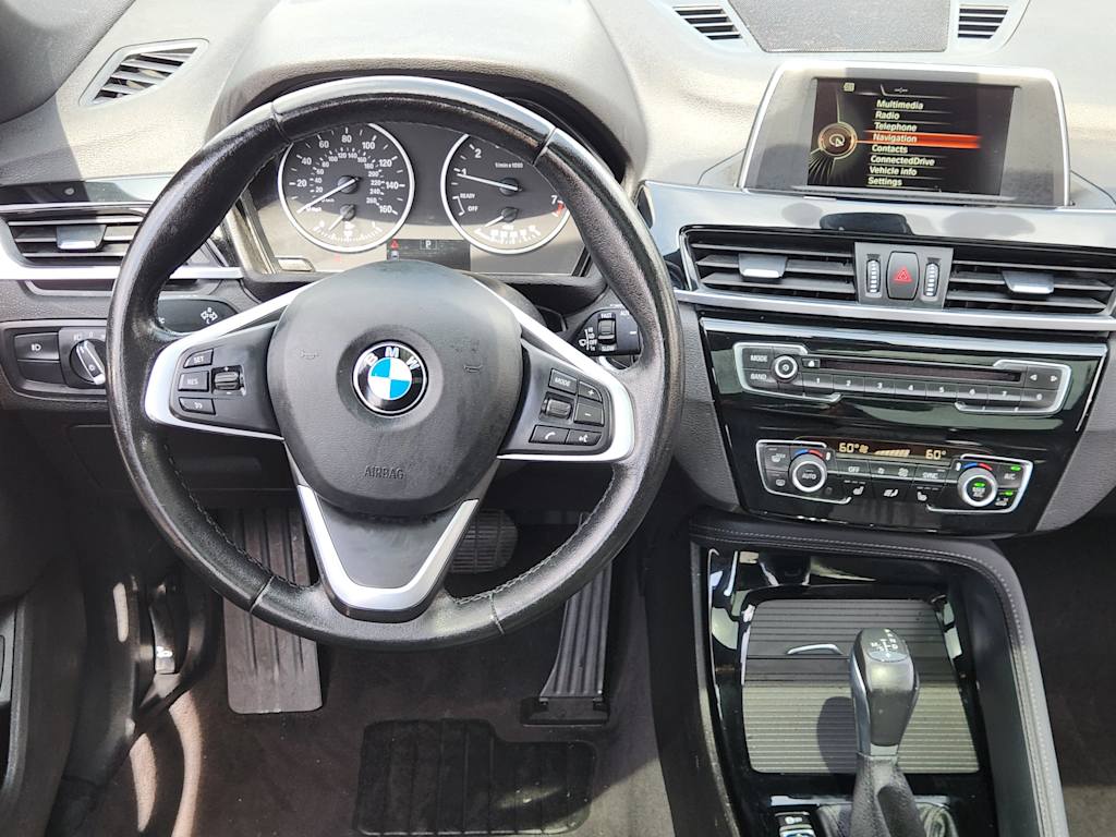 Thumbnail: 2016 BMW X1 - 14