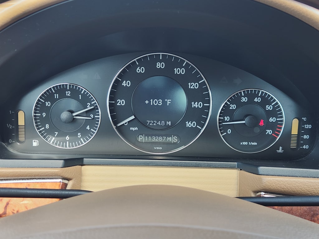 Thumbnail: 2009 Mercedes-Benz E-Class - 17