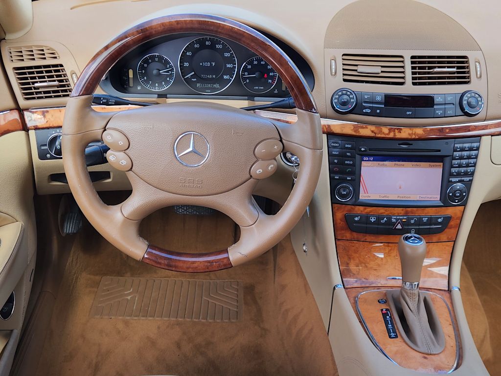 Thumbnail: 2009 Mercedes-Benz E-Class - 14