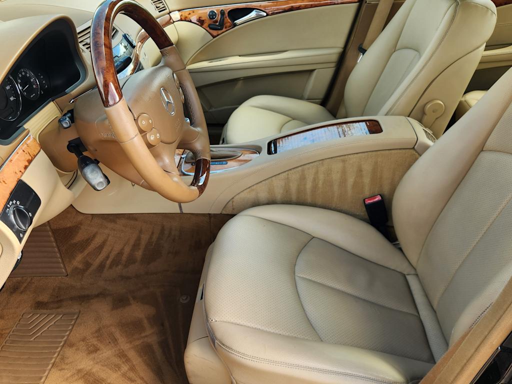 Thumbnail: 2009 Mercedes-Benz E-Class - 11
