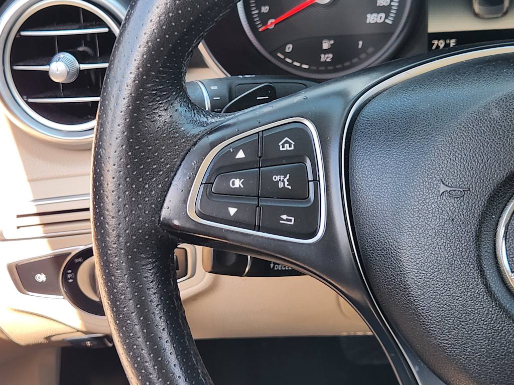 Thumbnail: 2018 Mercedes-Benz C-Class - 32