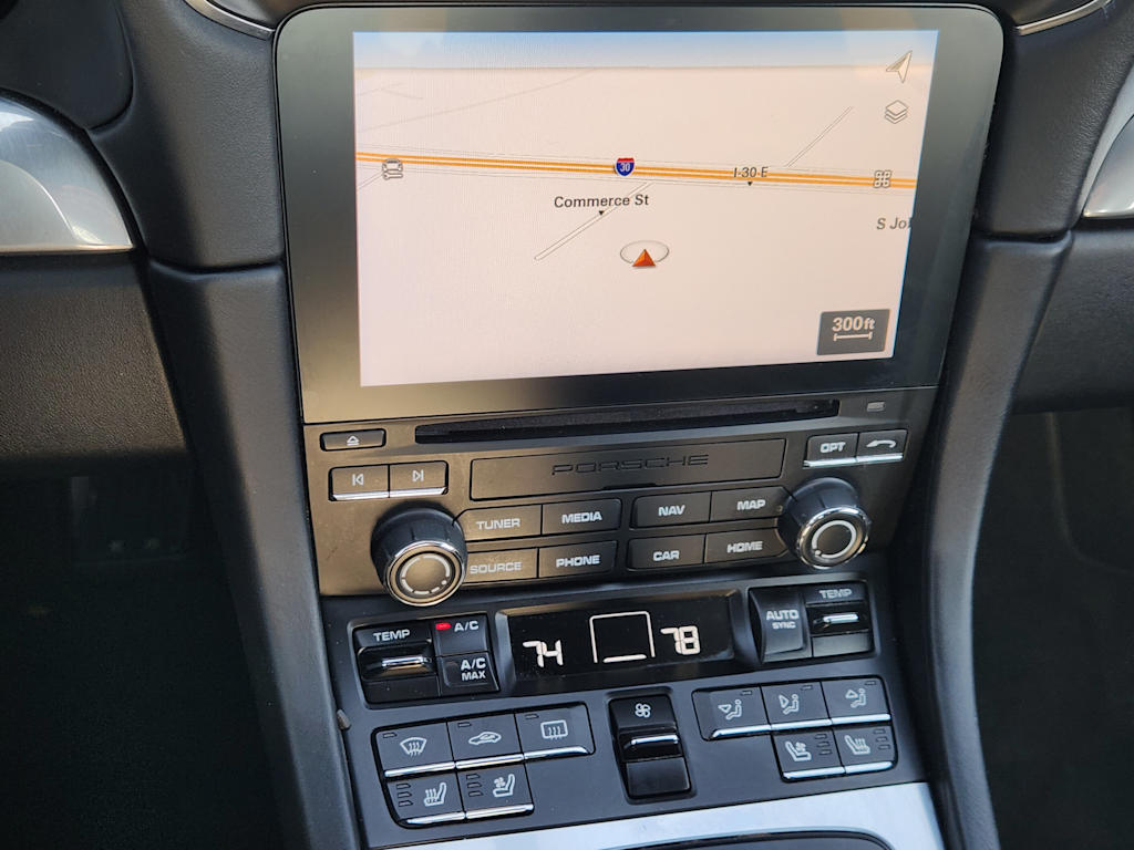 Thumbnail: 2017 Porsche 911 - 12