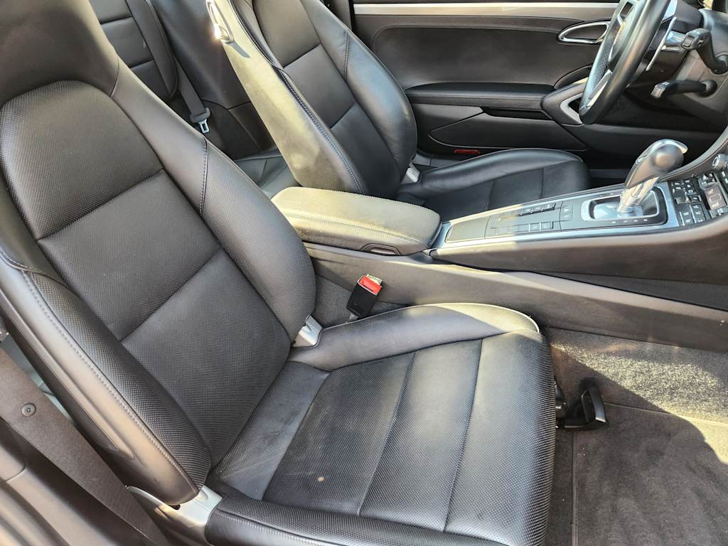 Thumbnail: 2017 Porsche 911 - 19