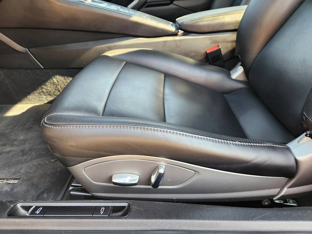 Thumbnail: 2017 Porsche 911 - 31