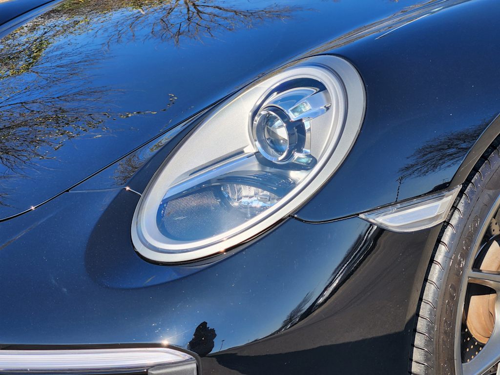 Thumbnail: 2017 Porsche 911 - 21