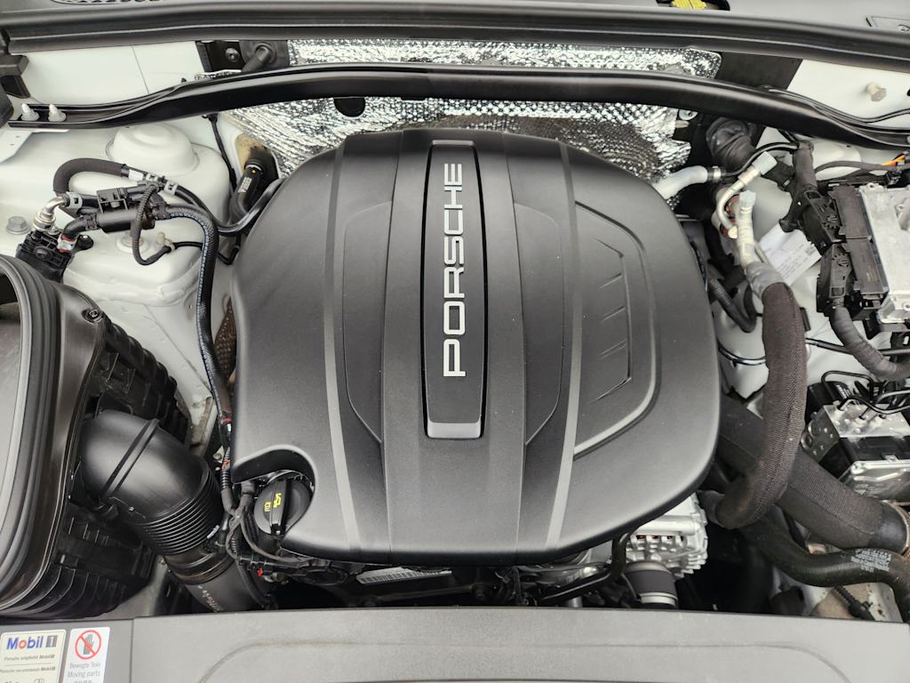Thumbnail: 2021 Porsche Macan - 9