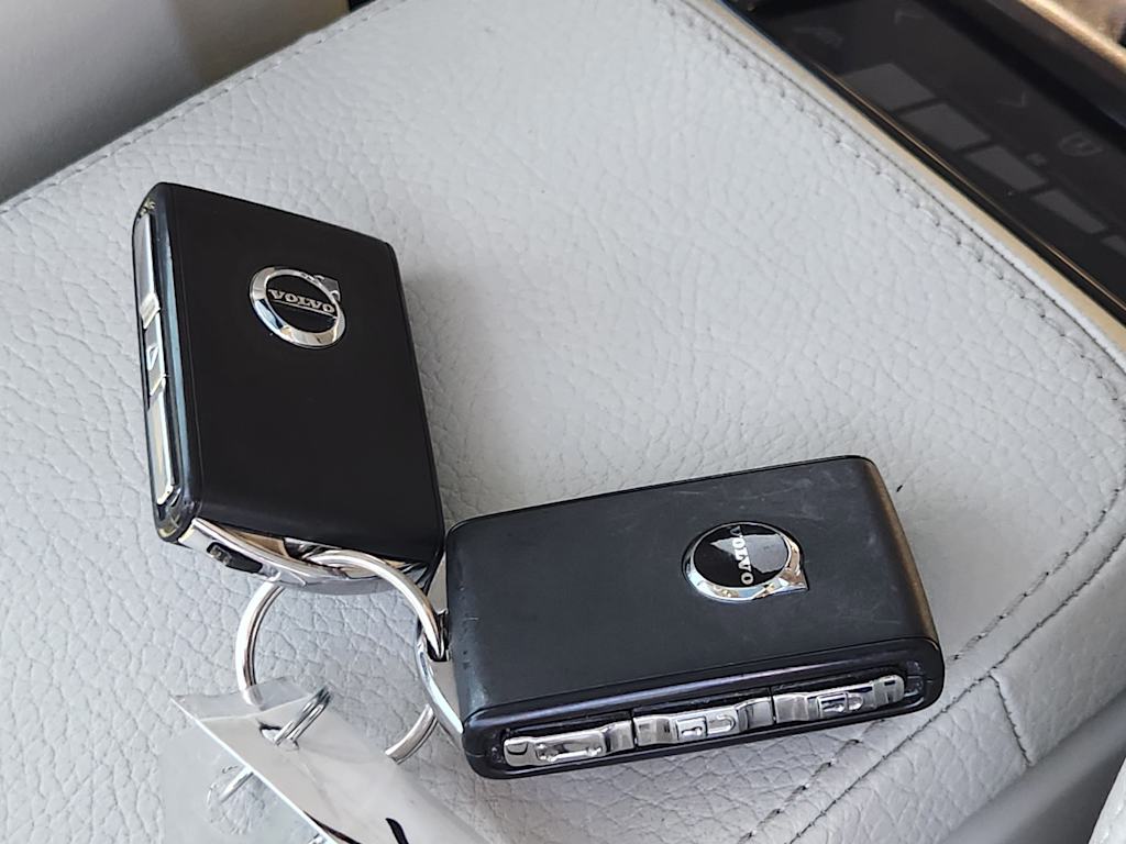 Thumbnail: 2020 Volvo XC90 - 19