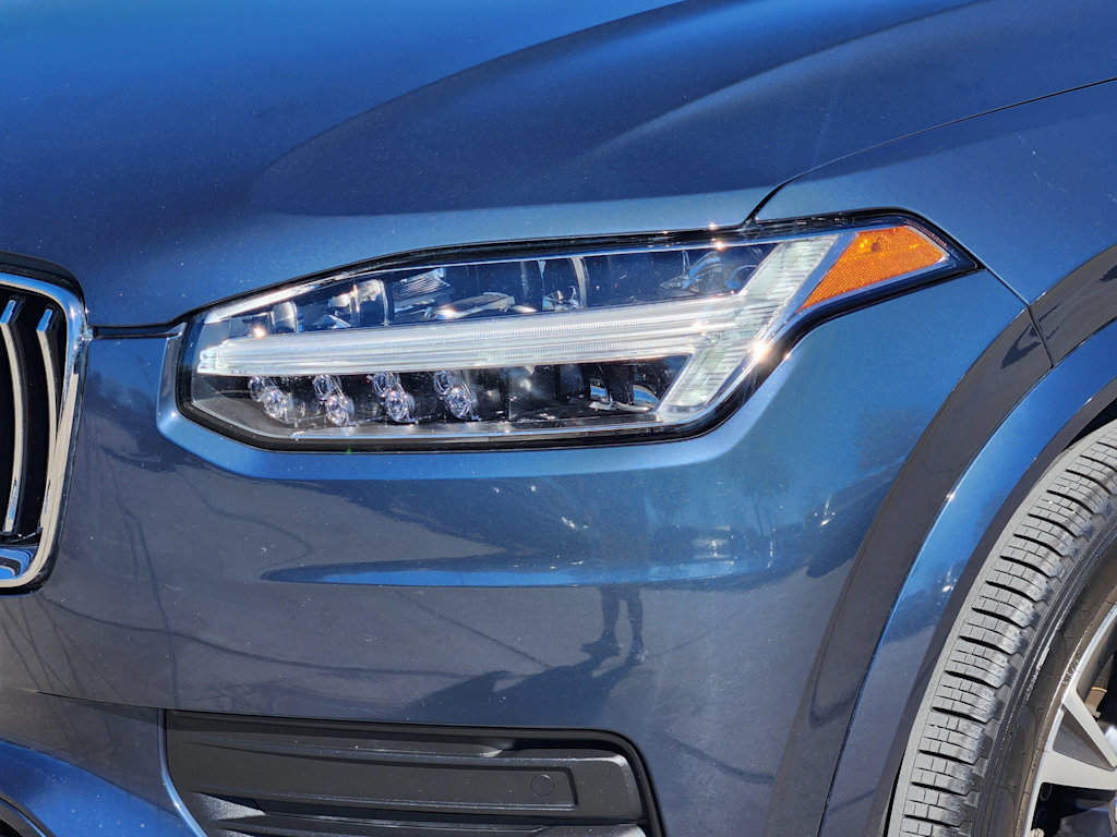 Thumbnail: 2020 Volvo XC90 - 24