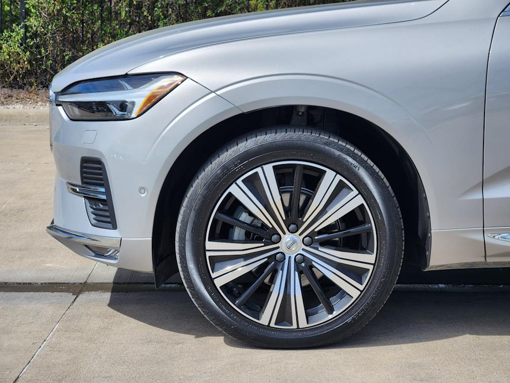 Thumbnail: 2023 Volvo XC60 - 8