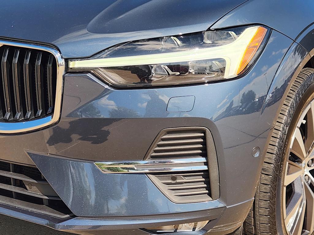 Thumbnail: 2022 Volvo XC60 - 20
