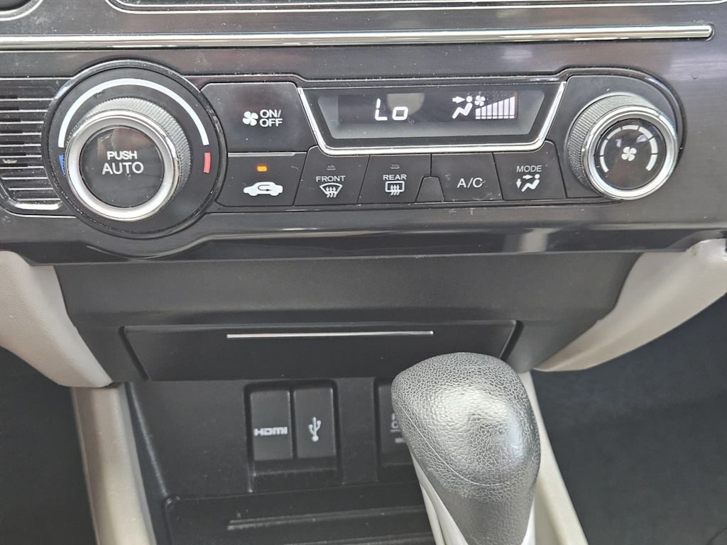 Thumbnail: 2014 Honda Civic - 26