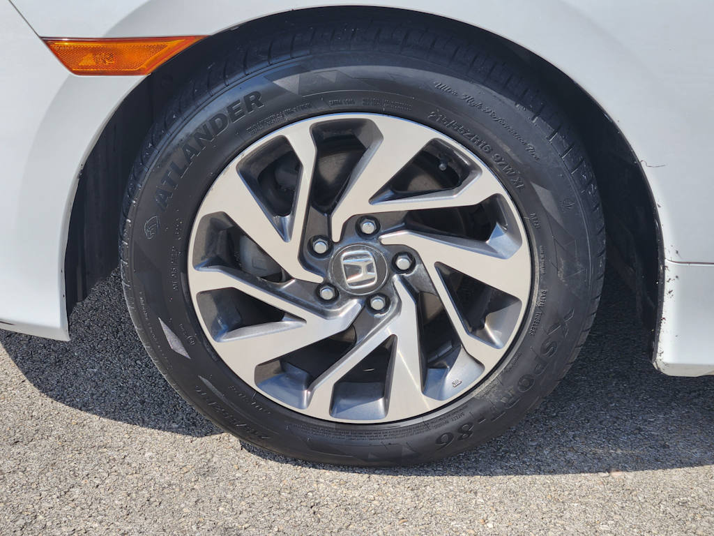 Thumbnail: 2016 Honda Civic - 22