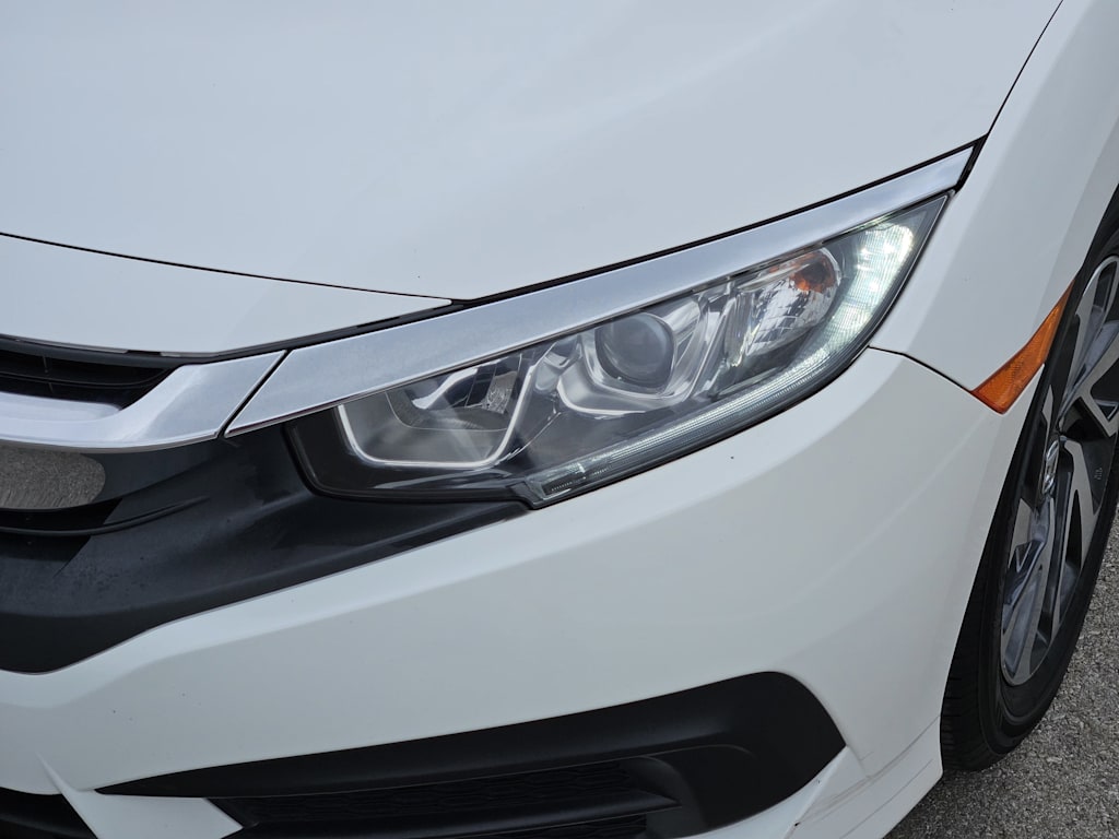 Thumbnail: 2018 Honda Civic - 21