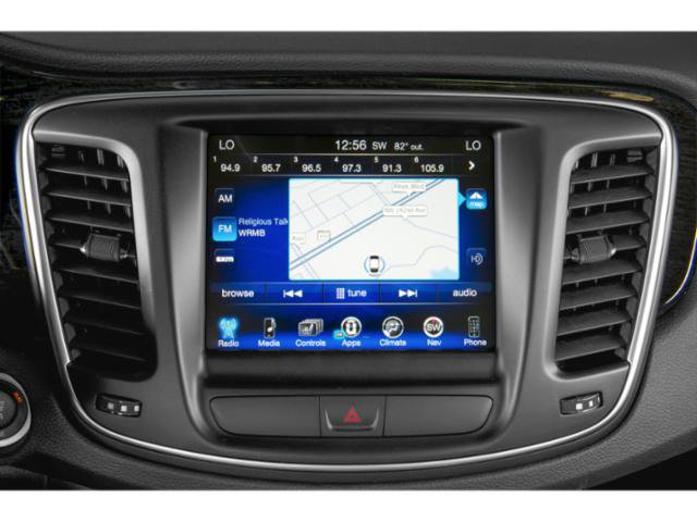 Thumbnail: 2015 Chrysler 200 - 20