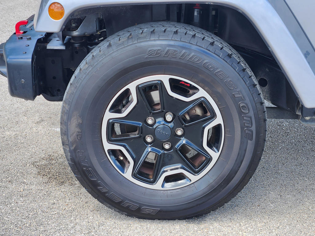 Thumbnail: 2016 Jeep Wrangler - 20