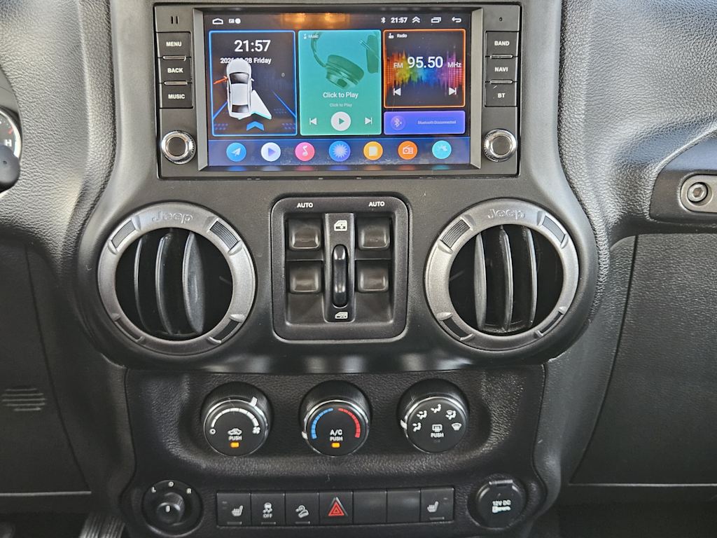 Thumbnail: 2017 Jeep Wrangler - 26