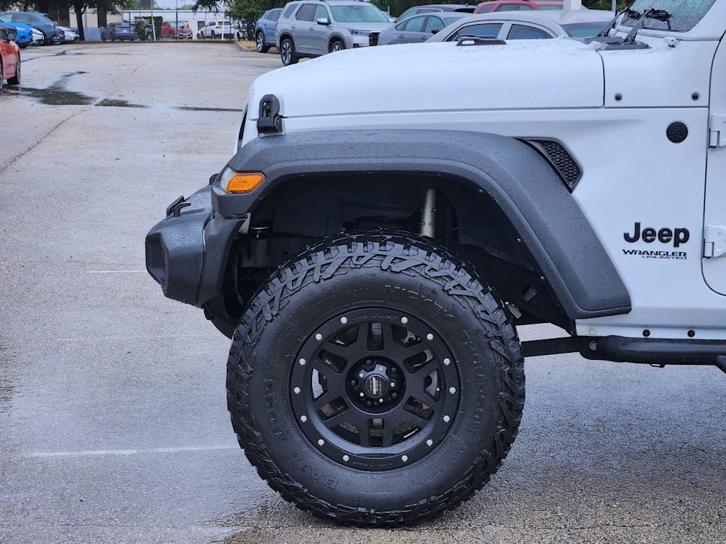 Thumbnail: 2021 Jeep Wrangler - 6
