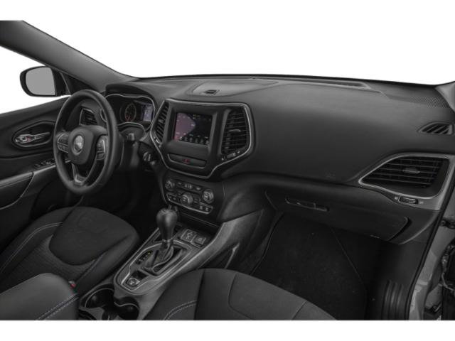 Thumbnail: 2020 Jeep Cherokee - 11
