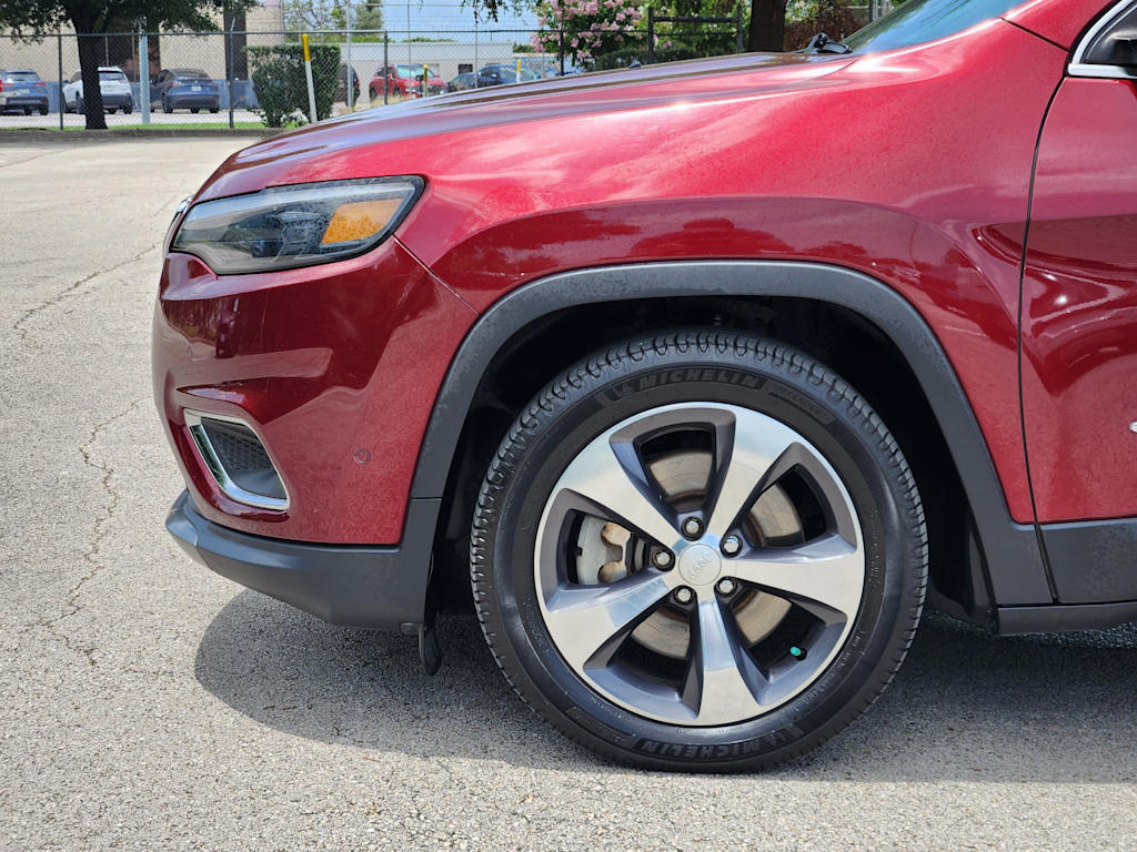 Thumbnail: 2019 Jeep Cherokee - 6