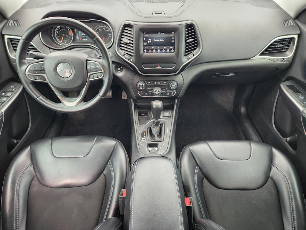 Thumbnail: 2019 Jeep Cherokee - 8