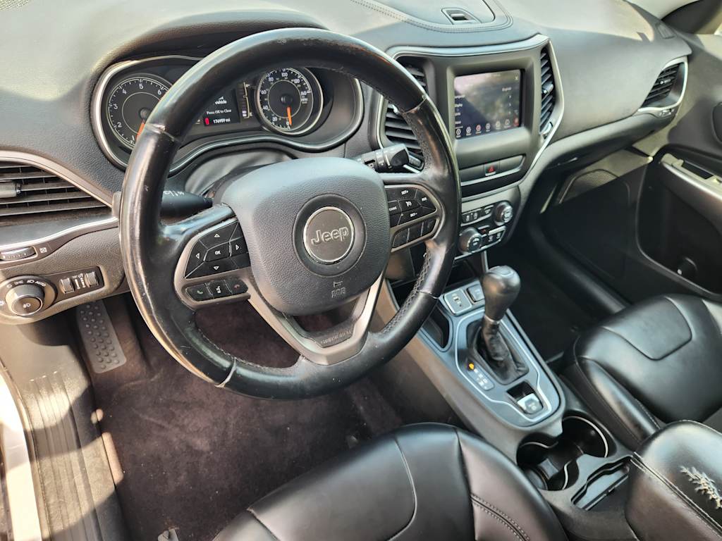Thumbnail: 2019 Jeep Cherokee - 2