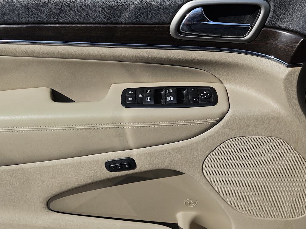 Thumbnail: 2014 Jeep Grand Cherokee - 29