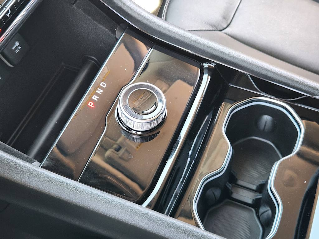 Thumbnail: 2023 Jeep Grand Cherokee - 25