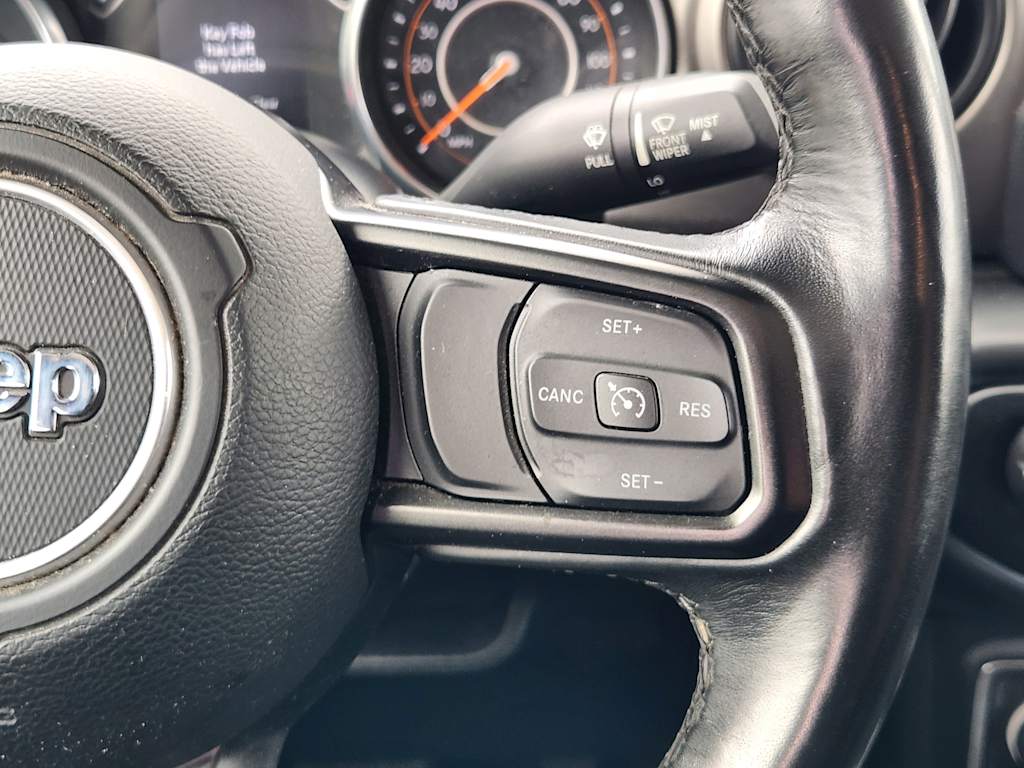 Thumbnail: 2020 Jeep Gladiator - 32