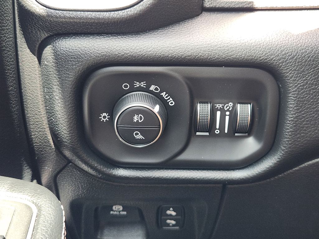 Thumbnail: 2021 RAM 1500 - 27
