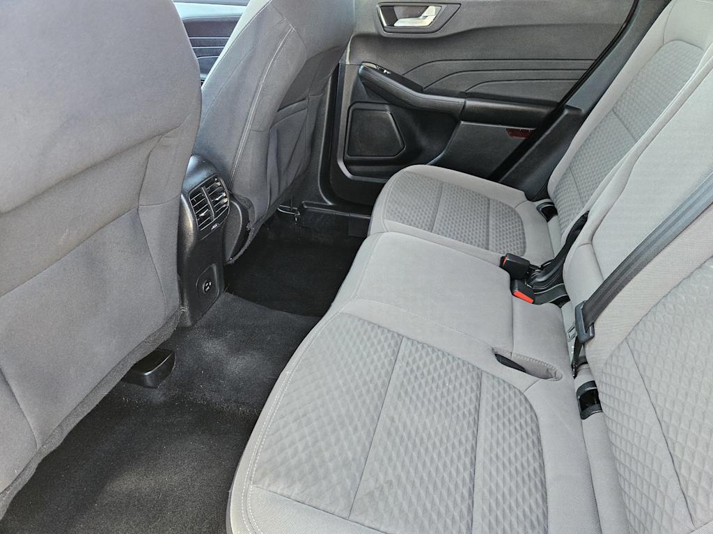 Thumbnail: 2021 Ford Escape - 11