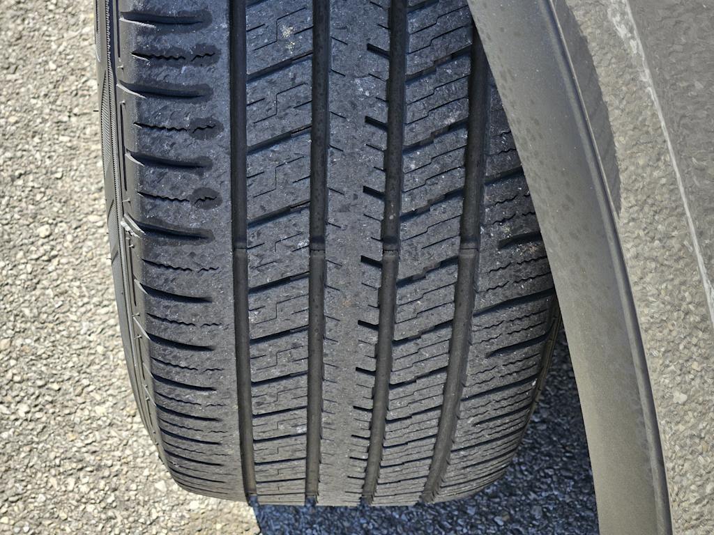 Thumbnail: 2021 Ford Escape - 22