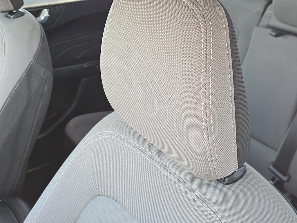 Thumbnail: 2021 Ford Escape - 24