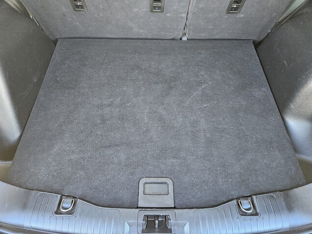 Thumbnail: 2021 Ford Escape - 16