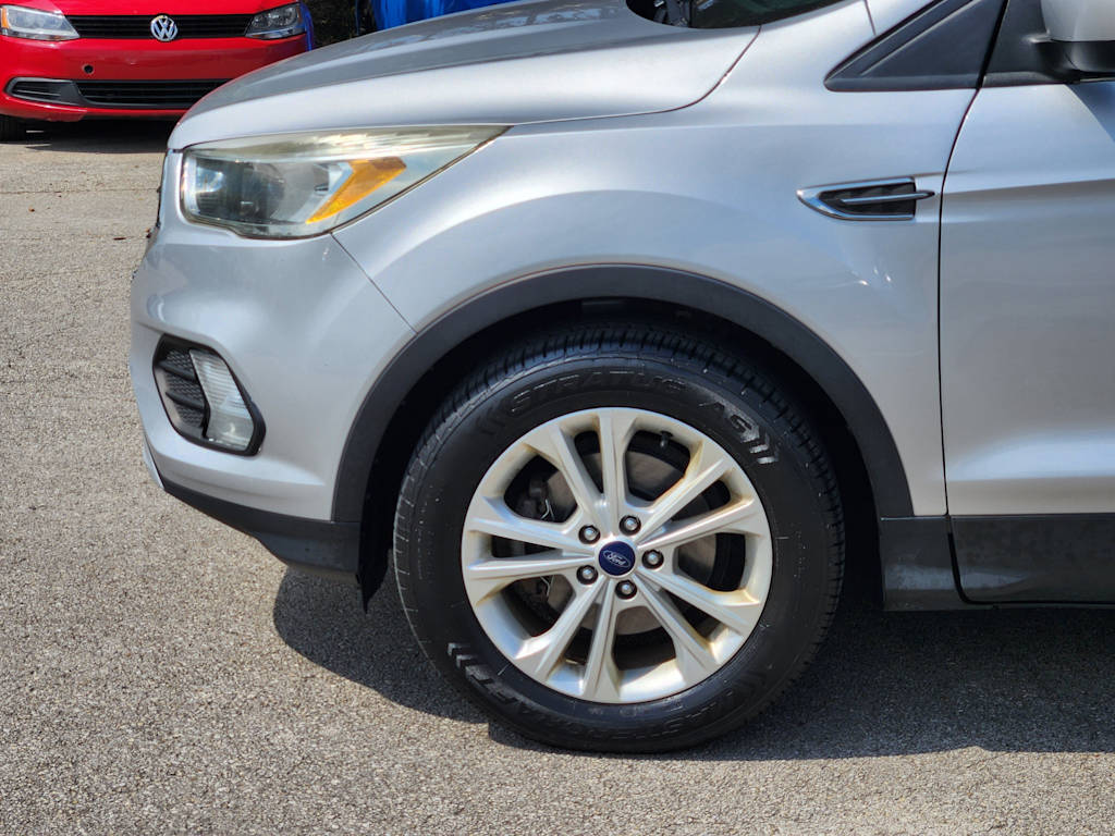 Thumbnail: 2018 Ford Escape - 6