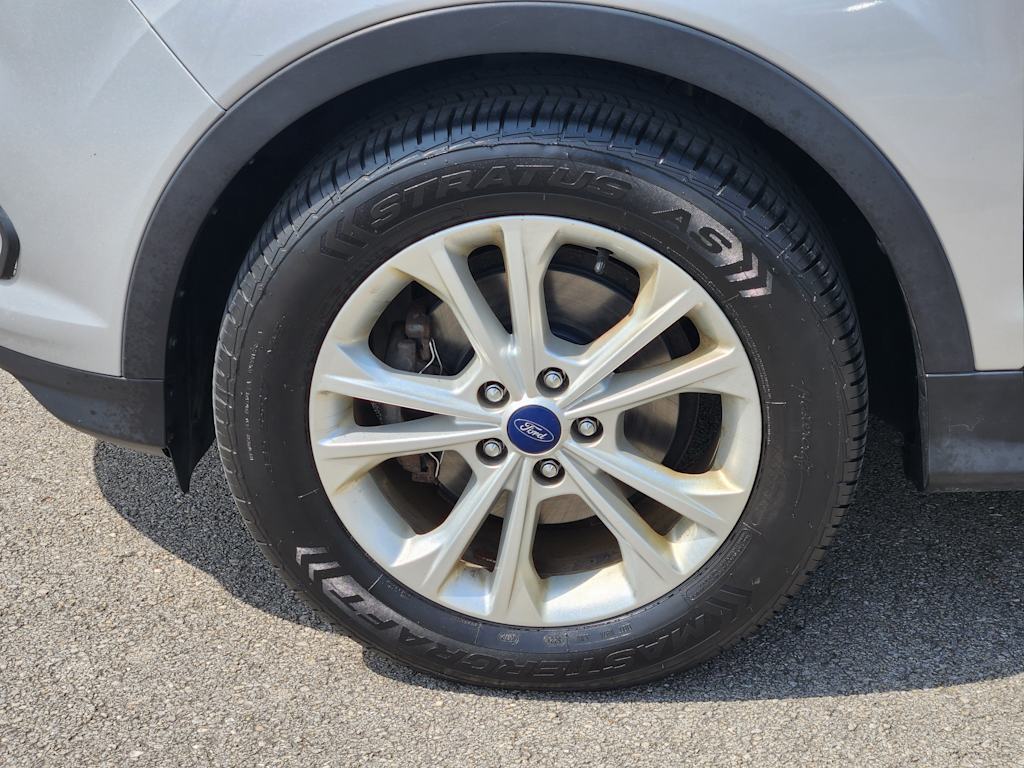Thumbnail: 2018 Ford Escape - 22
